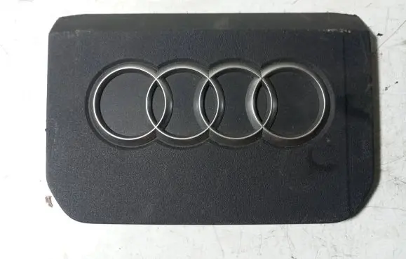 Audi Q7 4M Engine cover (trim) 70593760 72355194 72339306