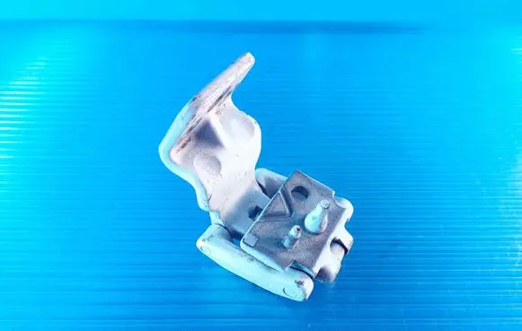Ford Transit Custom Tailgate/trunk/boot hinge BK31V429A13
