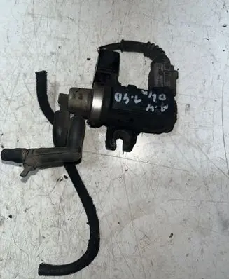 Audi A4 S4 B6 8E 8H Turbo solenoid valve