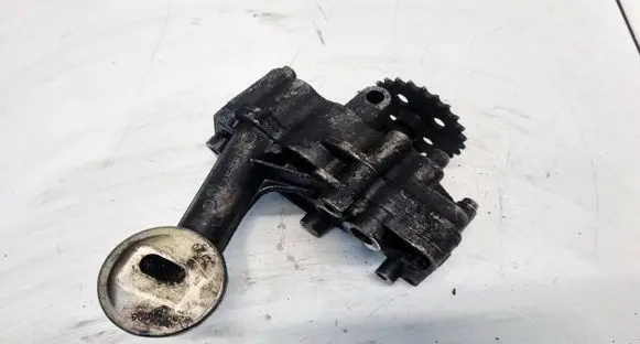 Renault Espace - Grand espace IV Oil pump 8200121093