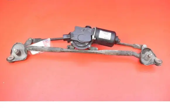 Toyota Avensis Verso Front wiper linkage and motor 8511005060