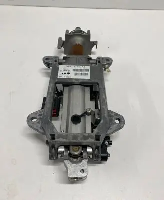 Jaguar XJ X350 Steering wheel axle 2W933C529AJ 0063E3E21E1 0552855711018554