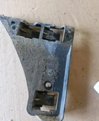 Ford Galaxy Front bumper mounting bracket 7M3807183