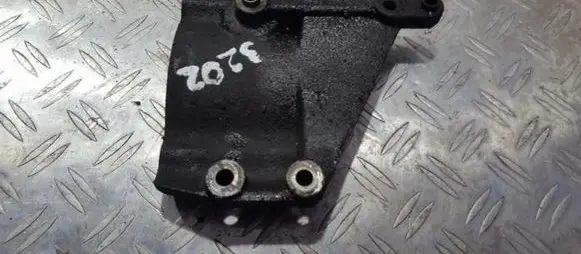 Fiat Doblo Engine mounting bracket
