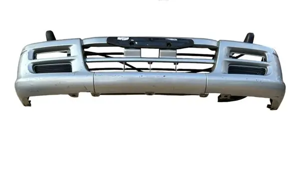 Mitsubishi L200 Front bumper