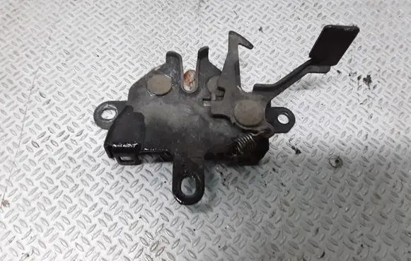 Toyota Avensis T220 Engine bonnet/hood lock/catch