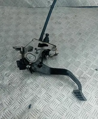 KIA Ceed Clutch pedal 
