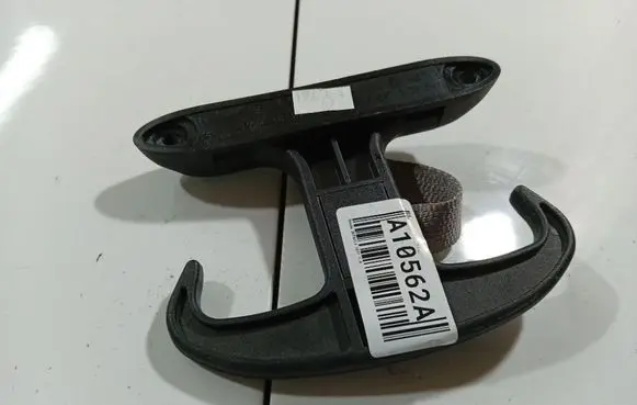 Skoda Octavia Mk2 (1Z) Other interior part 6Y5867615D