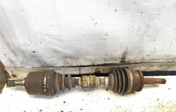 Nissan Primera Front driveshaft 3408093