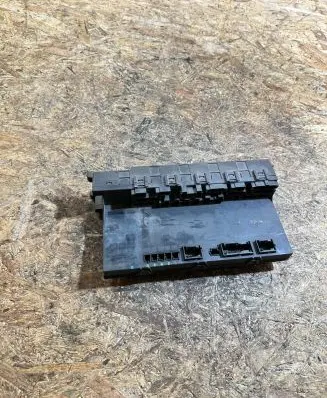 Mercedes-Benz E W211 Fuse module