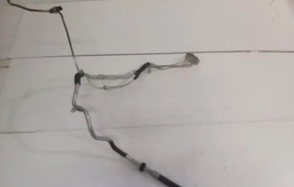 Honda FR-V Air conditioning (A/C) pipe/hose