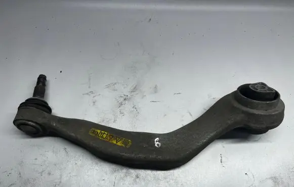 BMW 5 G30 G31 Front lower control arm/wishbone 001