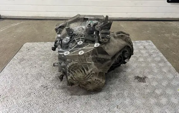 Jeep Cherokee Manual 6 speed gearbox C63563525 0809420 55250410