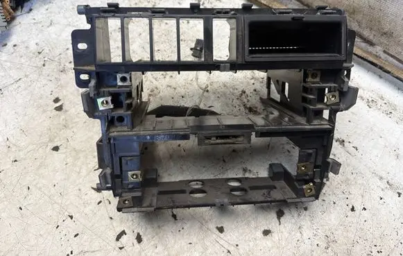 Audi A4 S4 B5 8D Climate control/heater control trim 8D0857007