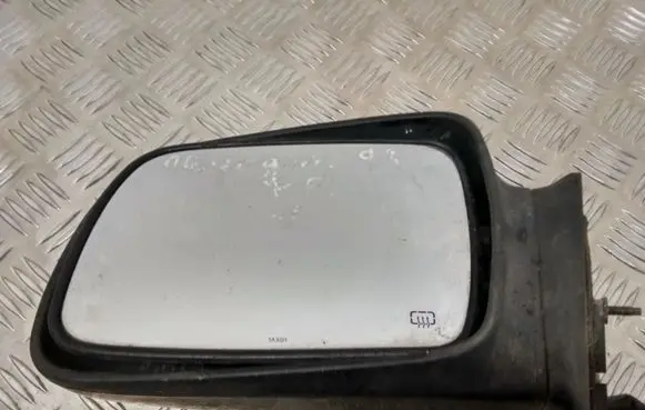 Chrysler Voyager Front door electric wing mirror 0117403