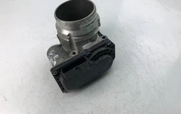 Volvo V40 Throttle valve 31293736