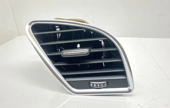 Audi A5 8T 8F Dashboard side air vent grill/cover trim 8T1820902G