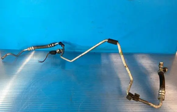 Hyundai i20 (PB PBT) Air conditioning (A/C) pipe/hose