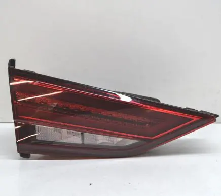 Audi A3 S3 8V Tailgate rear/tail lights 8V5945093D