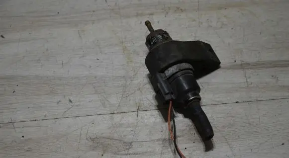 Mercedes-Benz ML AMG W164 Webasto auxiliary heater fuel pump A1644701894