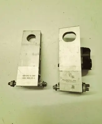 Mercedes-Benz S C217 Radiator mount bracket A2226261431 A2226261331 A2225043340