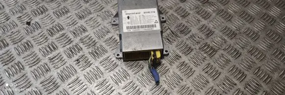 Mercedes-Benz CLS C218 X218 Airbag control unit/module A2189015100