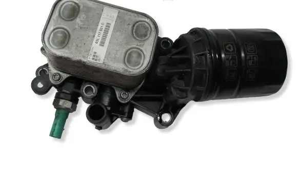Audi A1 Oil filter mounting bracket 04B115389B V300