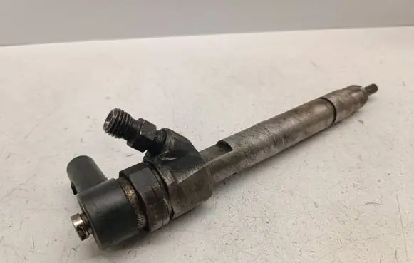 Mercedes-Benz C W203 Fuel injector A6480700287 0445110177 6480700287
