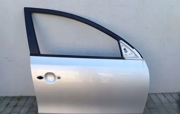 Hyundai i30 Front door 