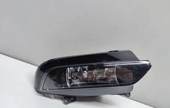 Audi A3 S3 8V Front fog light 8V0941700C