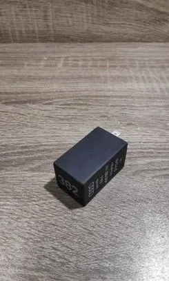 Audi A4 S4 B5 8D Other relay 4D0907131 382
