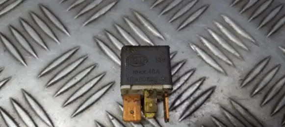Volkswagen Golf III Other relay 191937503 4ra003510-58