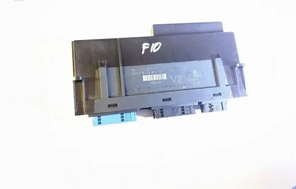 BMW 5 F10 F11 Comfort/convenience module 938421401 PL6JBBFEIII
