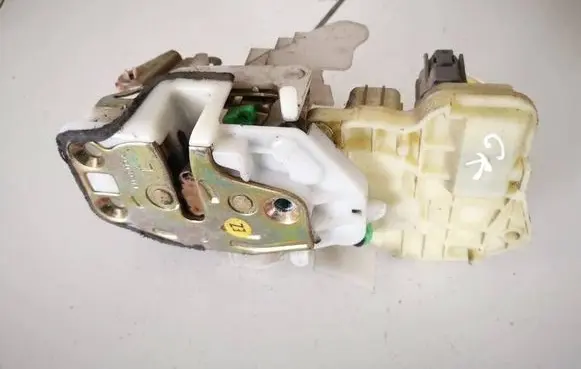 Honda Jazz Rear door lock