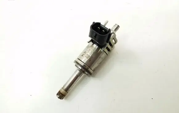 Fuel injector