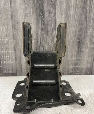 Audi A3 S3 8P Front bumper shock/impact absorber 8P0807133