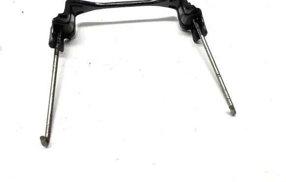 Nissan Qashqai Battery bracket 