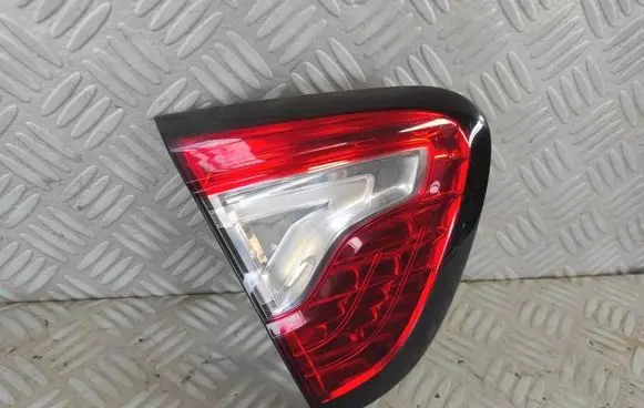 Renault Captur Rear/tail lights 265554078R