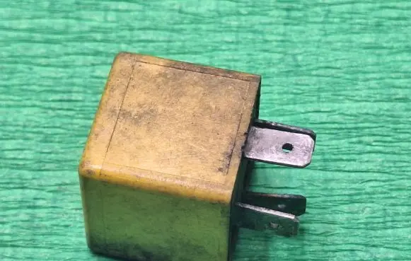 Ford Sierra Other relay 81AG14N089CA V23134K6X38 771801