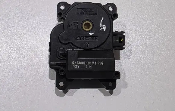 Lexus IS 220D-250-350 Air flap motor/actuator 8710630450 0638000171