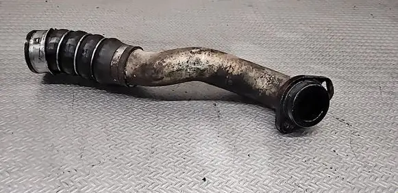 BMW 3 E90 E91 Intercooler hose/pipe 
