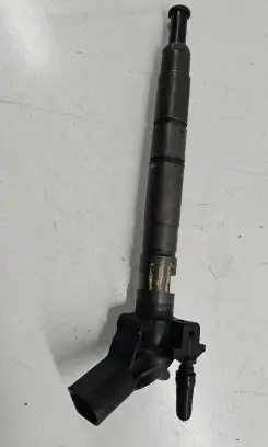 Audi Q7 4L Fuel injector 059130277S