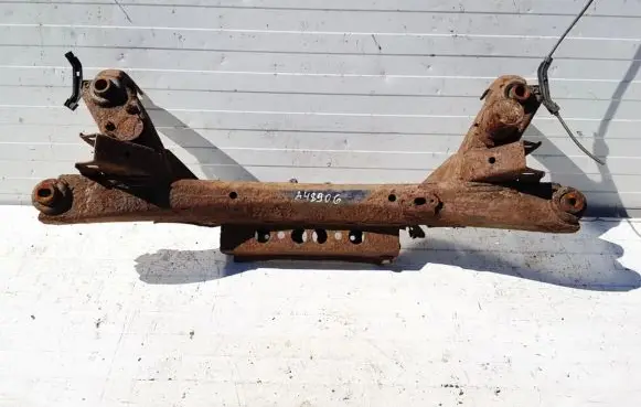 Toyota Avensis T250 Rear subframe 
