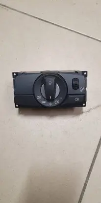 Fog light switch