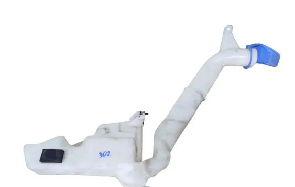 Volkswagen Polo Windshield washer fluid reservoir/tank 6Q0955453N 6Q0955453P
