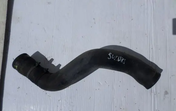 Suzuki Grand Vitara II Intercooler hose/pipe