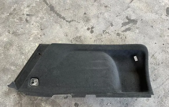 Volvo V60 Trunk/boot side trim panel 32131400 2016091111005757 0108345