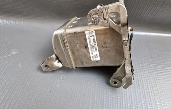 Volvo S90, V90 EGR valve cooler 31422315 P31422315