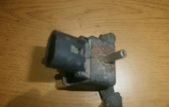 Toyota RAV 4 (XA10) Turbo solenoid valve