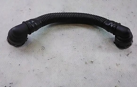 Breather/breather pipe/hose